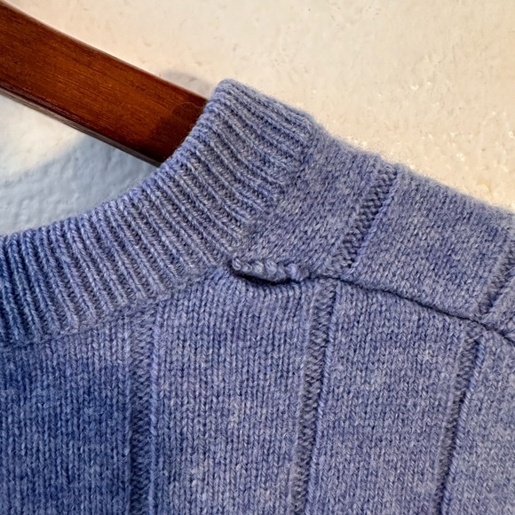 Lands’ End Bkue 100% Cashmere Sweater Vest Size Large - Picture 4 of 5